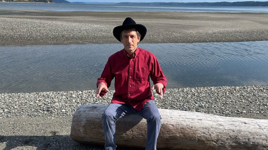 With Hat and Piano 16x9